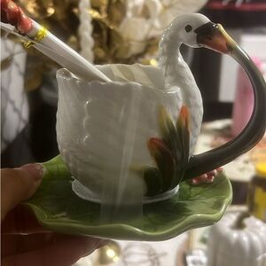 Elegant Swan Ceramic Mug with Saucer - White and Green